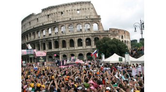 Tacx DVD Real Life Video Citytrips Rome & Paris Tacx DVD Real Life Video Citytrips Rome & Paris
